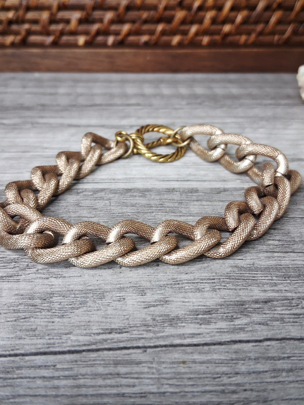 Chunky Metallic Chain Bracelet in Champagne Gold